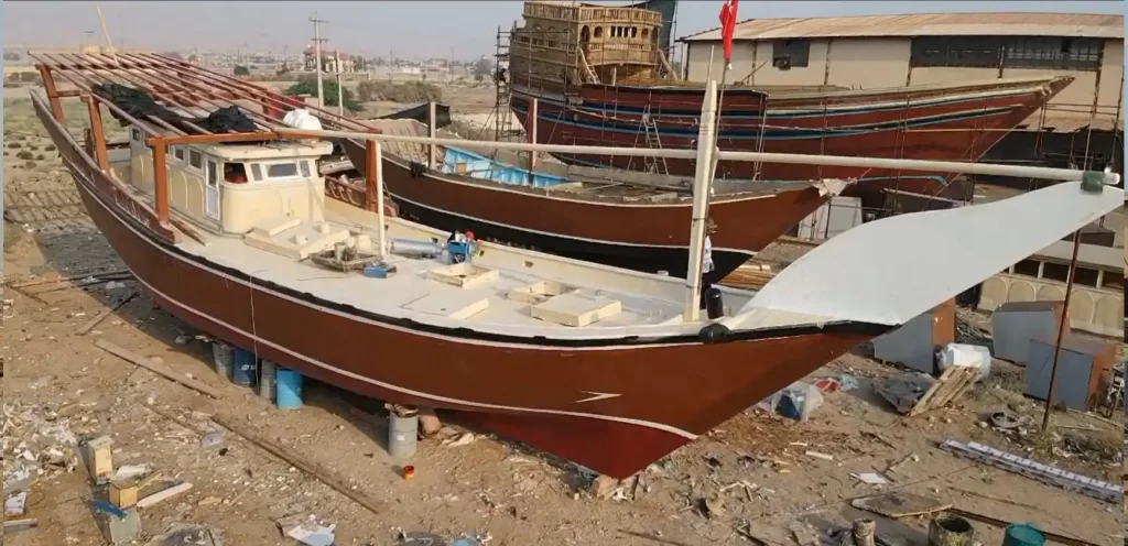 شناور صیادی 120 تن